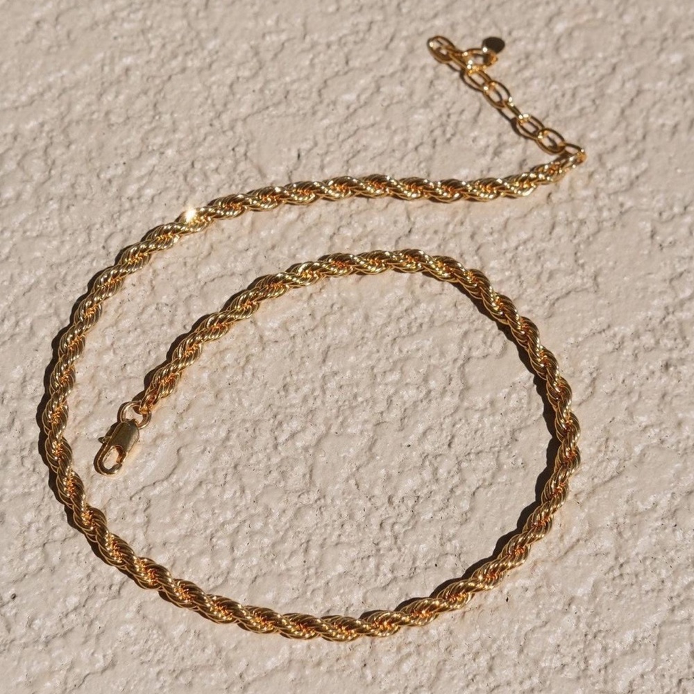✨18K Gold Plated Twist Rope Bold Chain